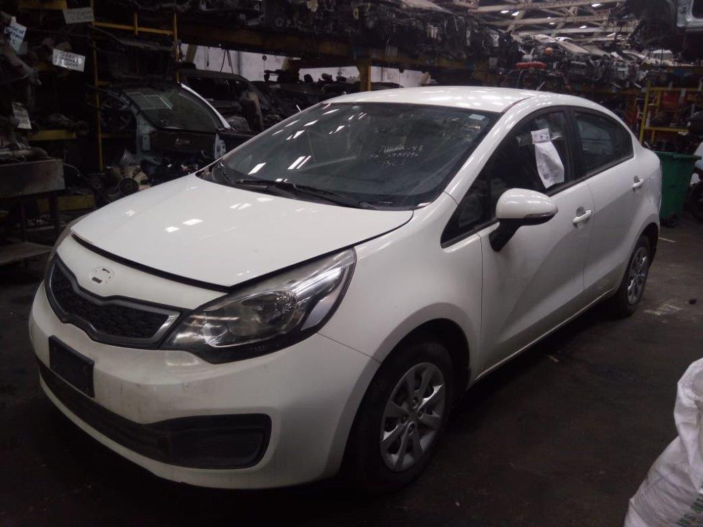  Kia RIO 2012    EN DESARME